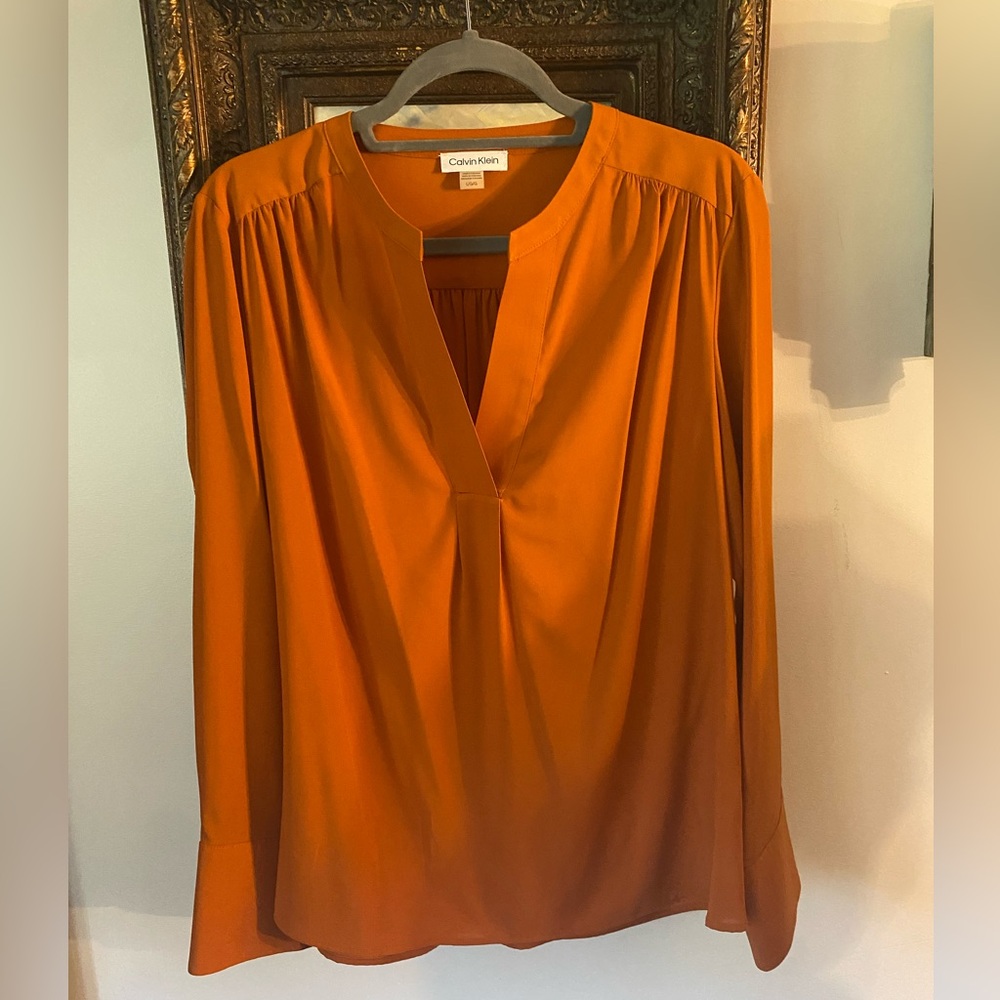 Calvin Klein | Pumpkin Colored Top | Women’s Large